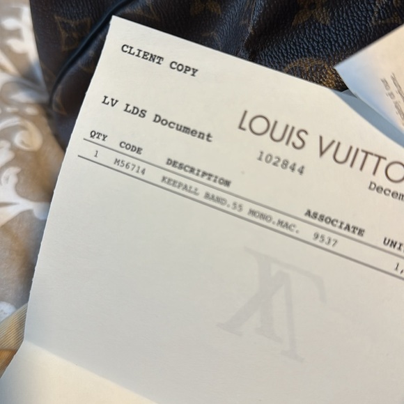 Louis Vuitton carry on bag - Picture 9 of 9